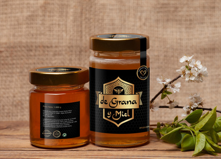 Logotipo de De Grana y Miel