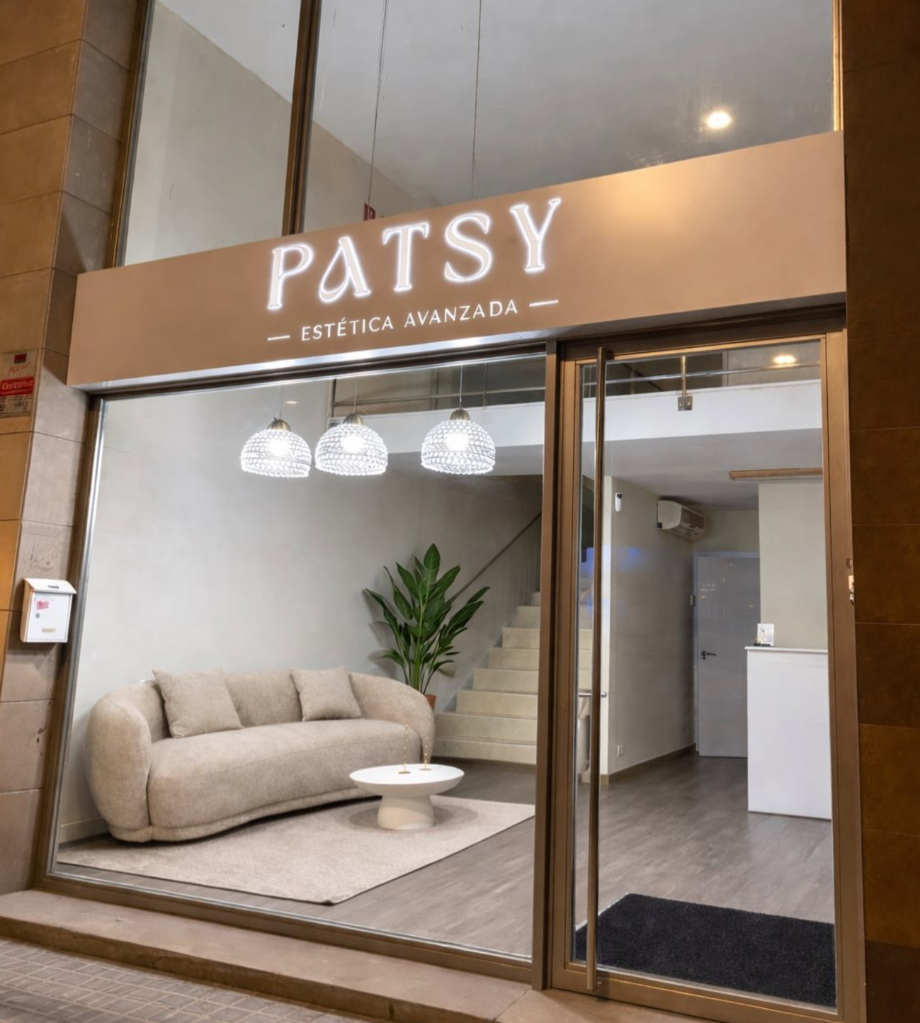 Logotipo para centro de estética en Barcelona Diseño de logos baratos en Barcelona